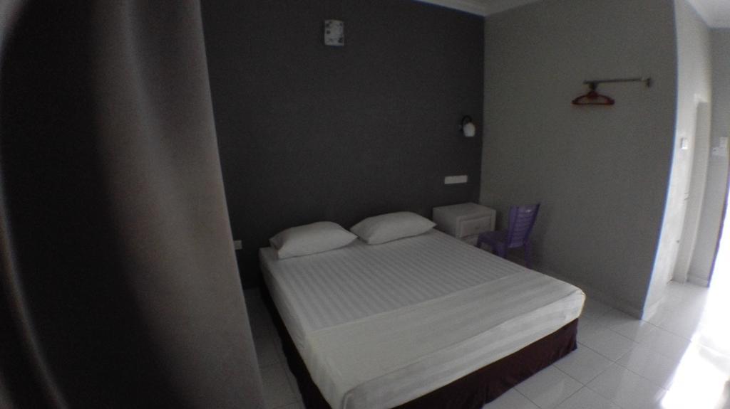 Tebing Guest House Taman Negara Malaysia Куала-Тахан Экстерьер фото