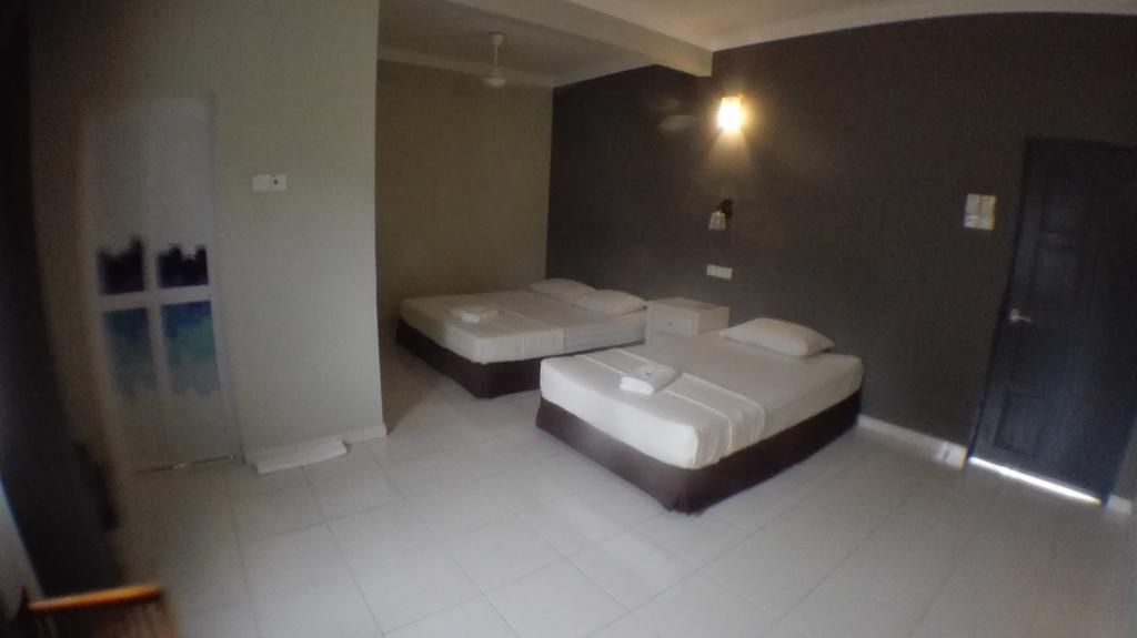 Tebing Guest House Taman Negara Malaysia Куала-Тахан Экстерьер фото