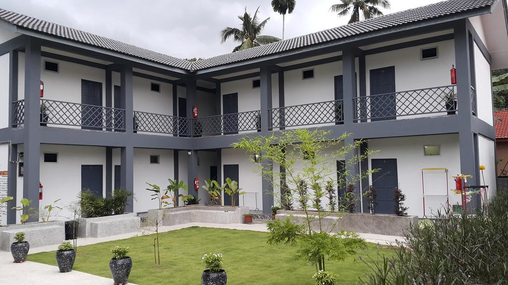 Tebing Guest House Taman Negara Malaysia Куала-Тахан Экстерьер фото