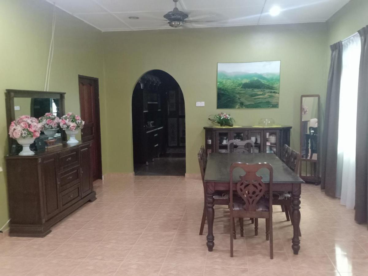 Tebing Guest House Taman Negara Malaysia Куала-Тахан Экстерьер фото